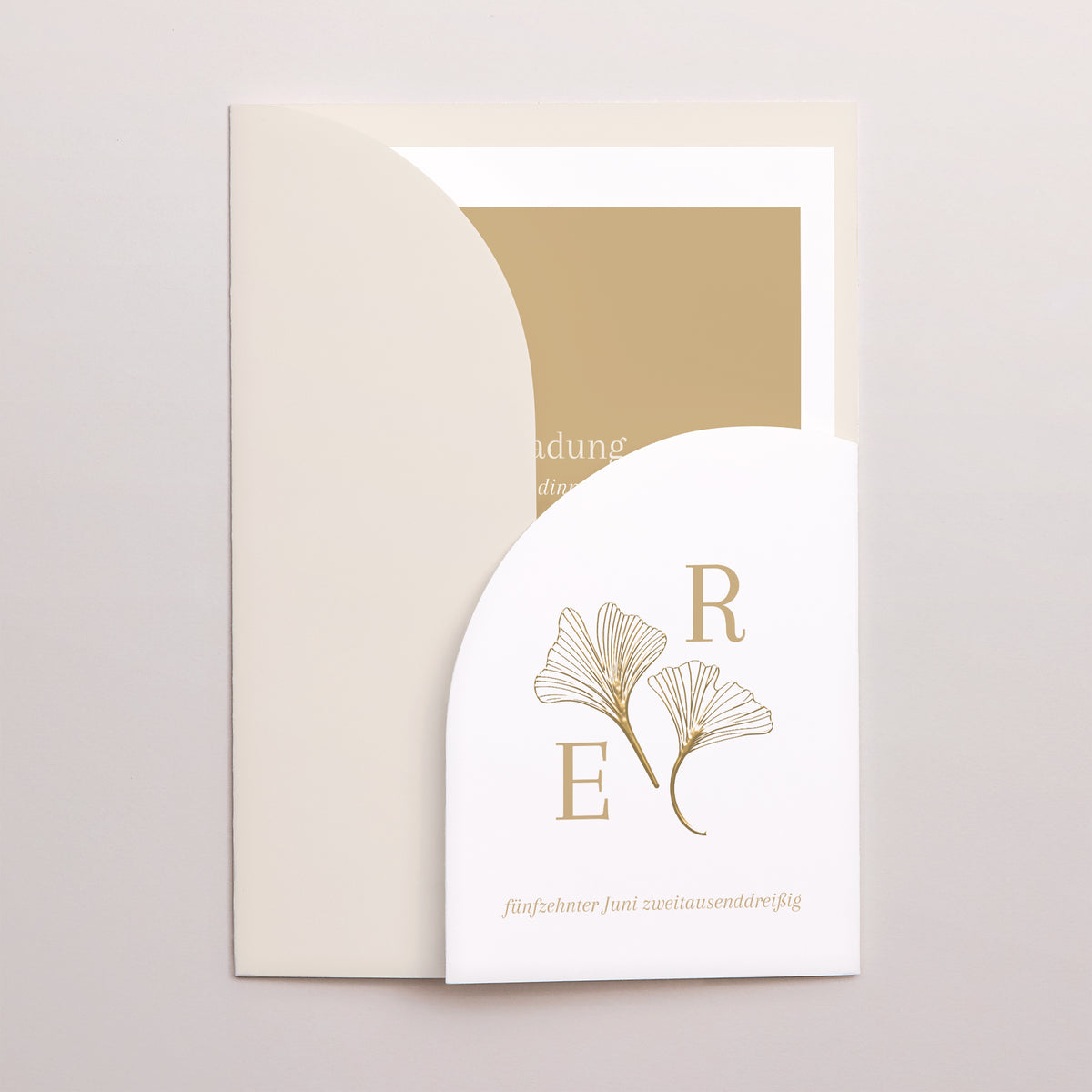 Hochzeitseinladung Hülle für 2 Karten Ginkgo biloba golden foto