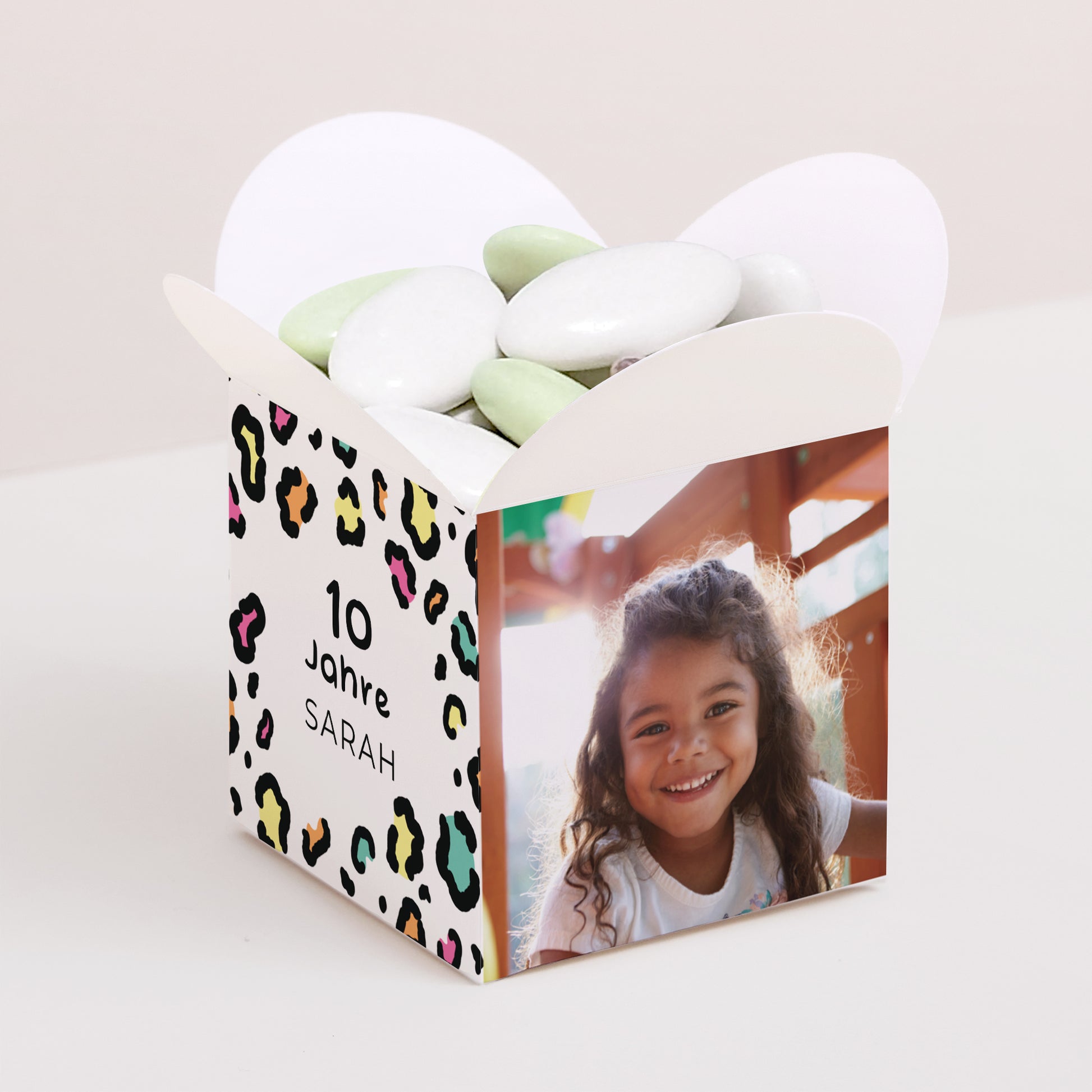 Mitgebsel-Box Kindergeburtstag Schmetterlingsöffnung Buntleopard foto N° 1