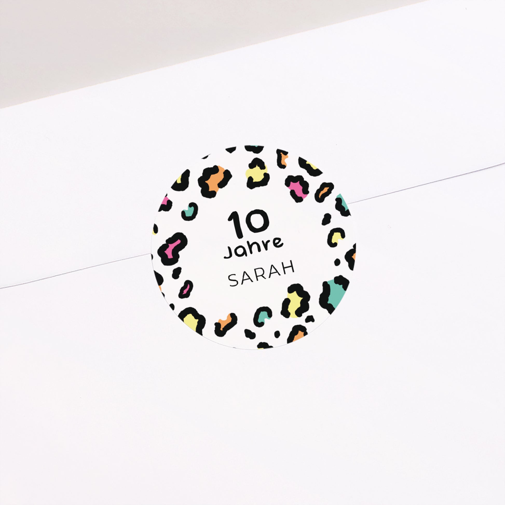 Sticker Kindergeburtstag Rund Buntleopard foto N° 1