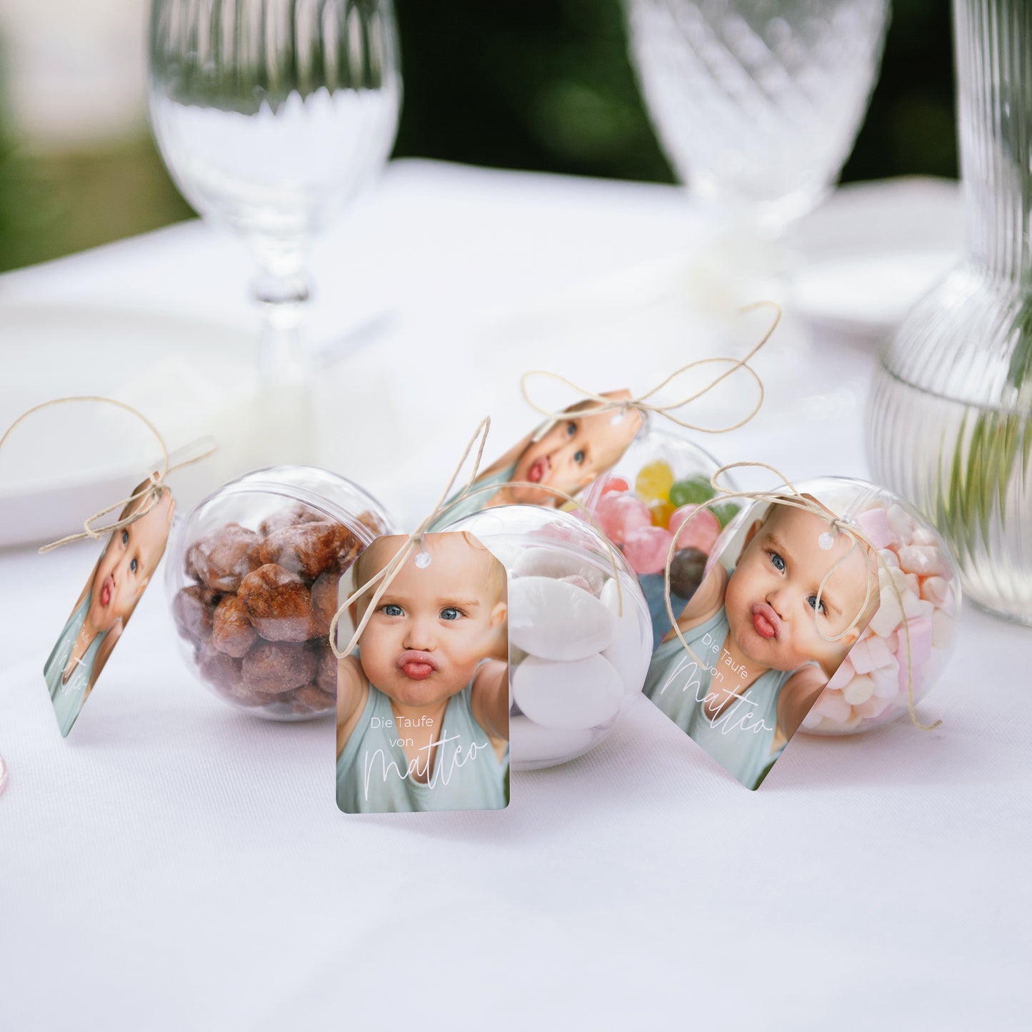 Geschenkbox Taufe Ball mit Wimpel-Etikett Einzelbaby foto N° 2