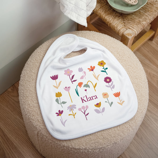 Kinderlätzchen Geburt Stoff Herz in Blüte foto