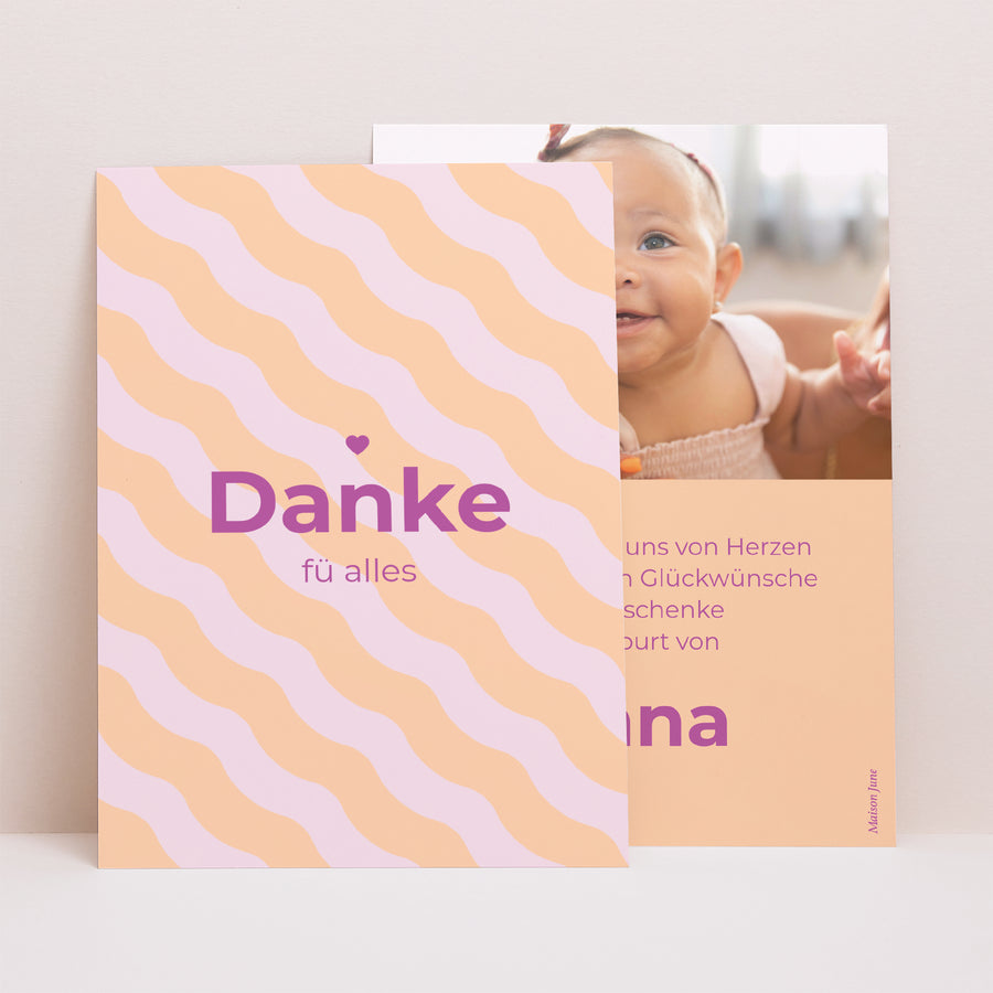 Dankeskarte Geburt Porträt Bunte Wellen Mädchen foto