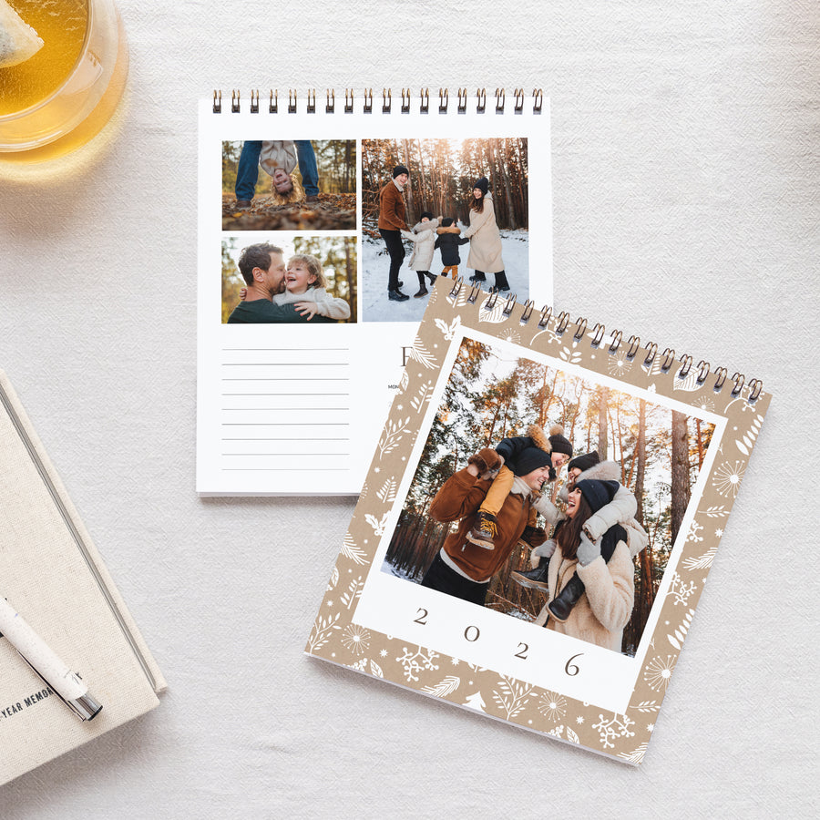 Kalender Weihnachten Büro, Staffelei Weihnachtstraditionen foto