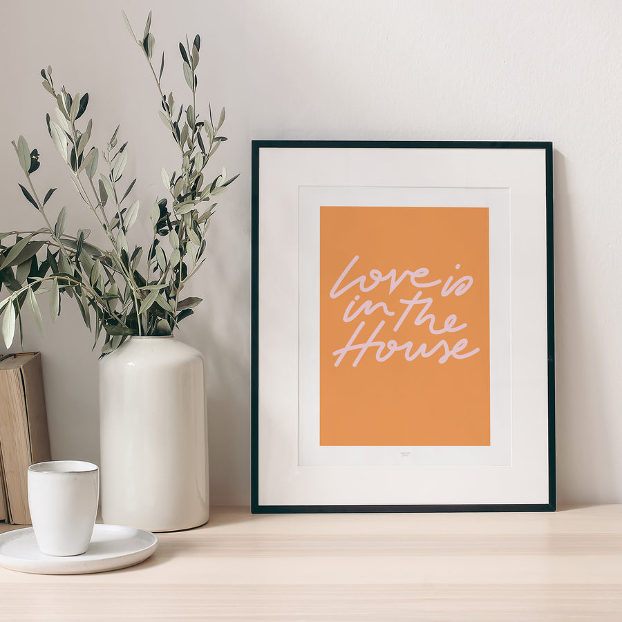 Poster Objekte Porträt Die Liebe ist im Haus. foto