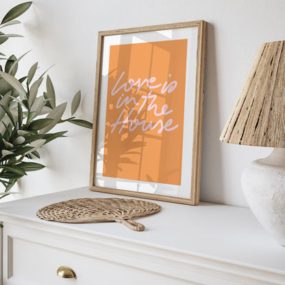 Poster Objekte Porträt Die Liebe ist im Haus. foto N° 5