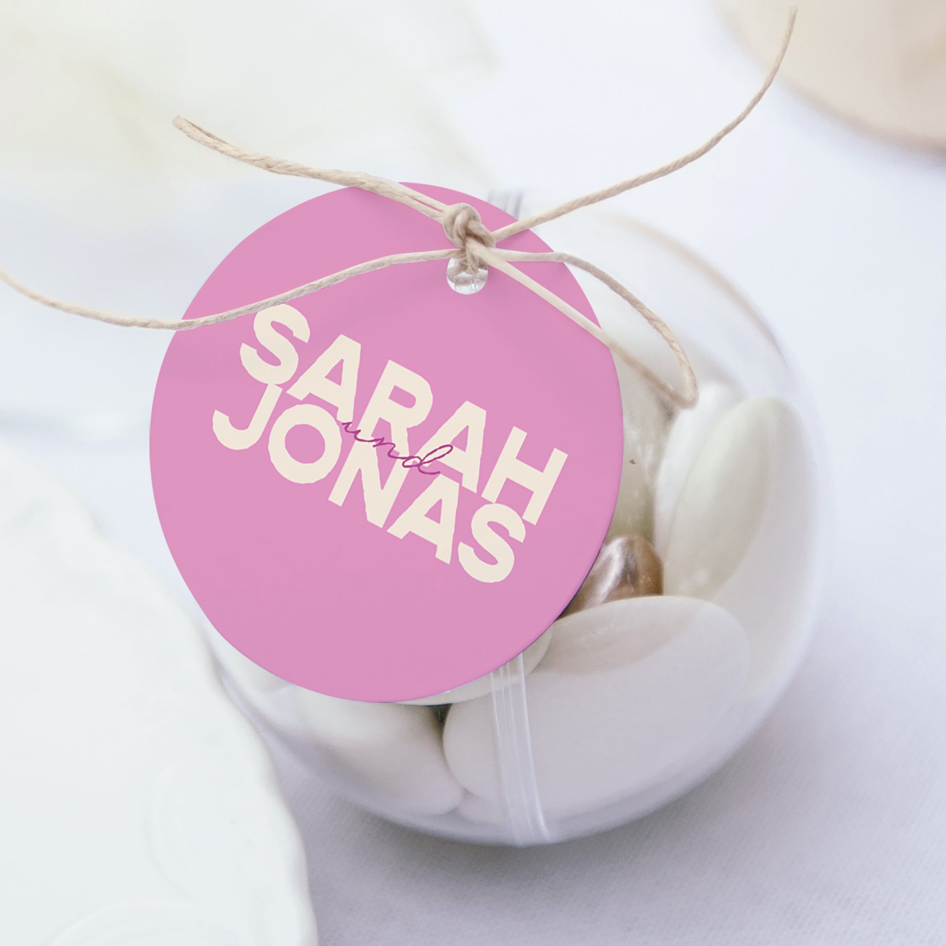 Geschenkbox Hochzeit Kugel mit runder Etikette Farb Stimmung foto N° 1