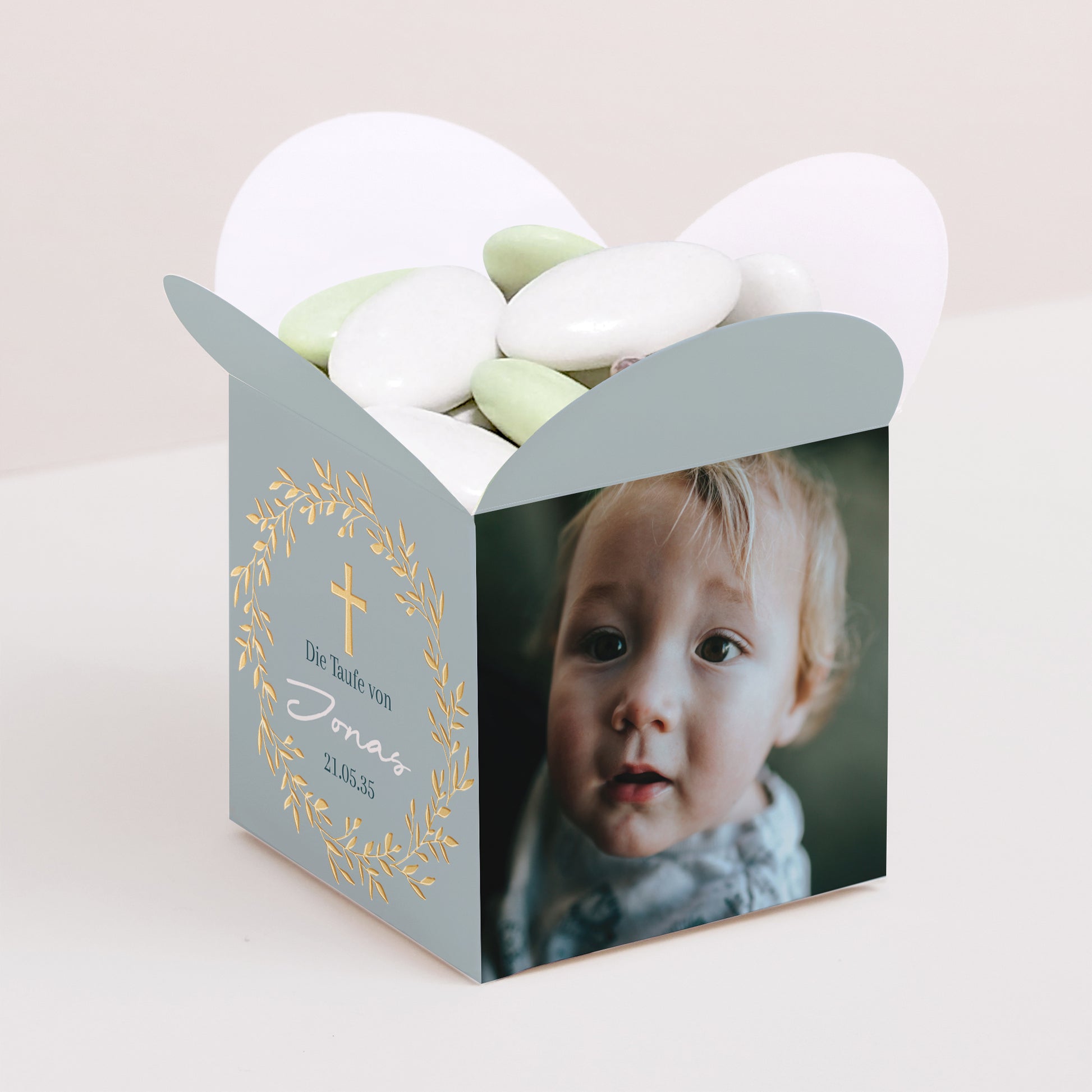 Geschenkbox Taufe Schmetterlingsöffnung Blaue Zartheitkrone foto N° 1