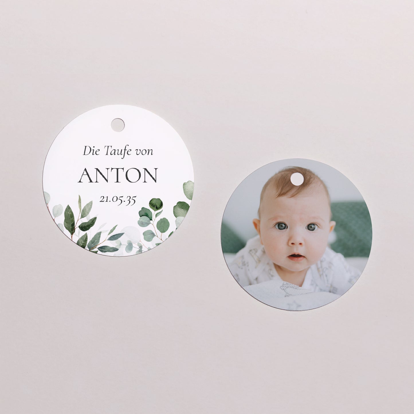 Geschenkbox Taufe Kugel mit runder Etikette Die Heilige Krone foto N° 3