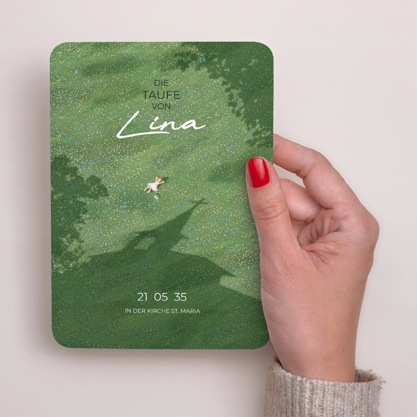 Taufeinladung Porträt, abgerundete Kanten Eine Taufe im Gras foto N° 2