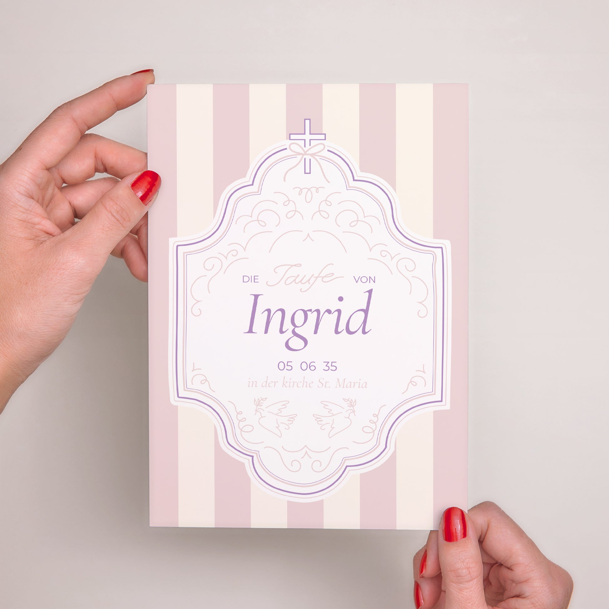 Taufeinladung Porträt Zärtlichkeit und Taufe foto N° 2