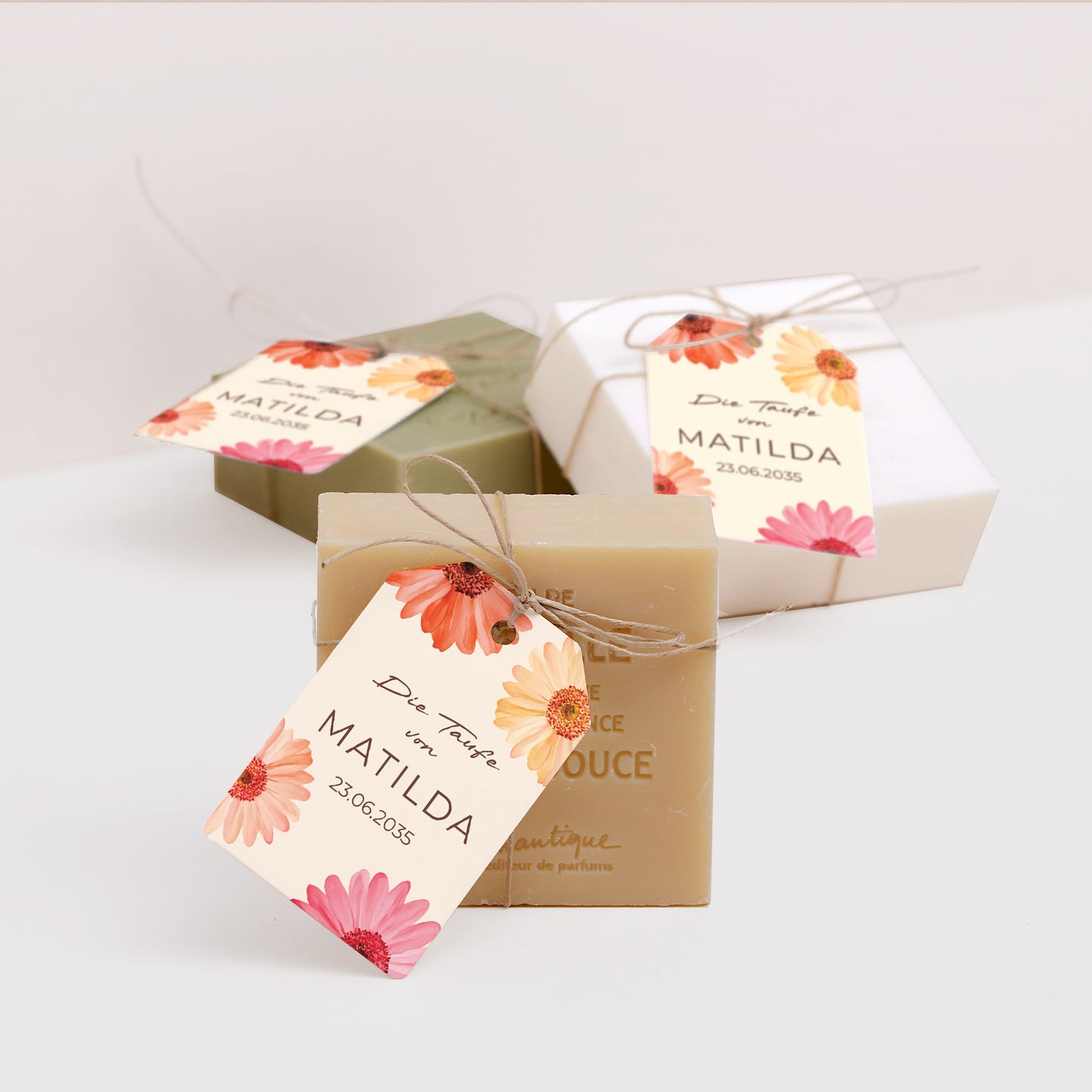 Vorgelochtes Etikett Taufe Fähnchen Petalen der Gnade foto N° 2