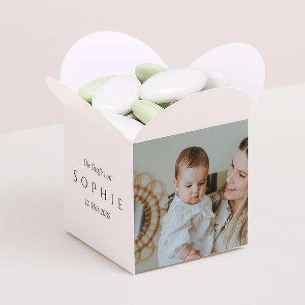 Geschenkbox Taufe Schmetterlingsöffnung Unter dem Blick Gottes foto