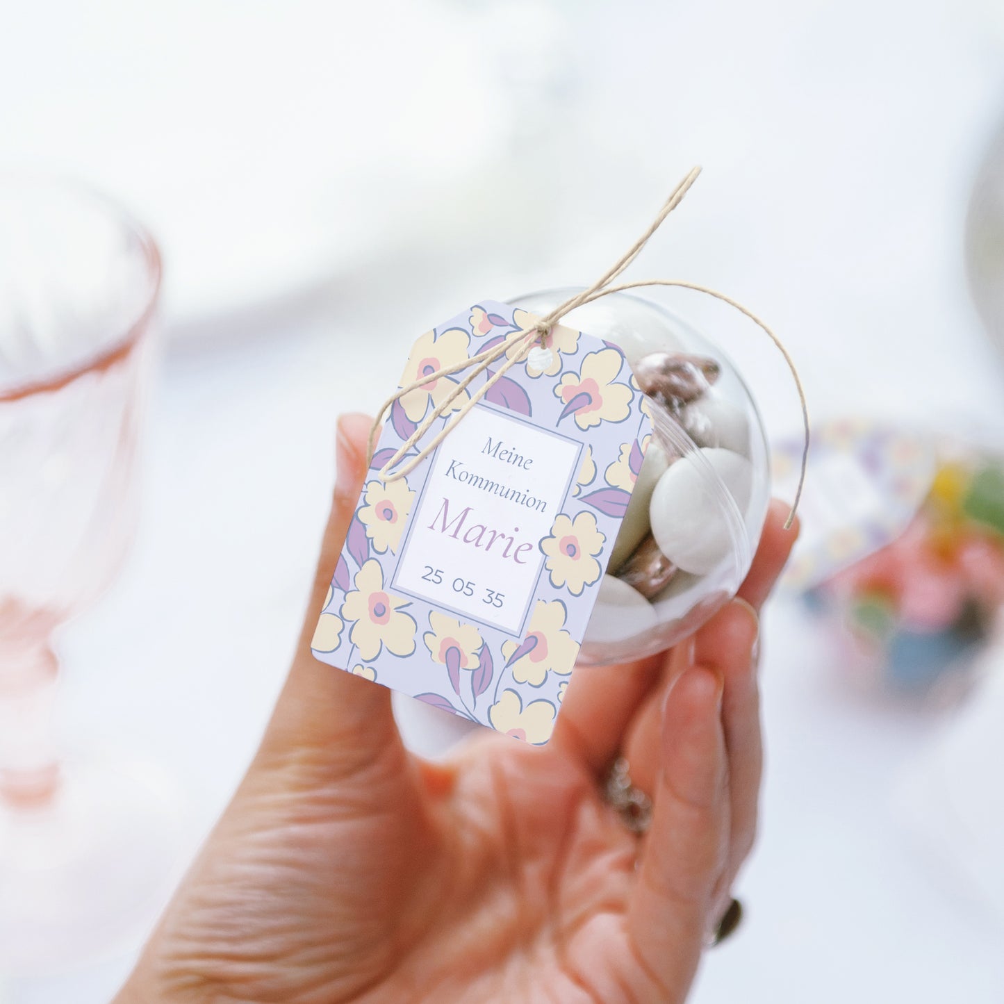 Geschenkbox Kommunion Ball mit Wimpel-Etikett Licht & Zärtlichkeit foto N° 3