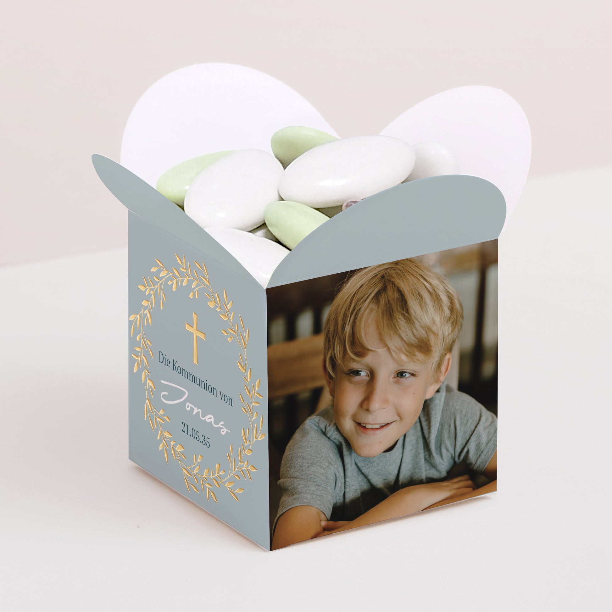 Geschenkbox Kommunion Schmetterlingsöffnung Goldene blaue Segnung foto N° 1