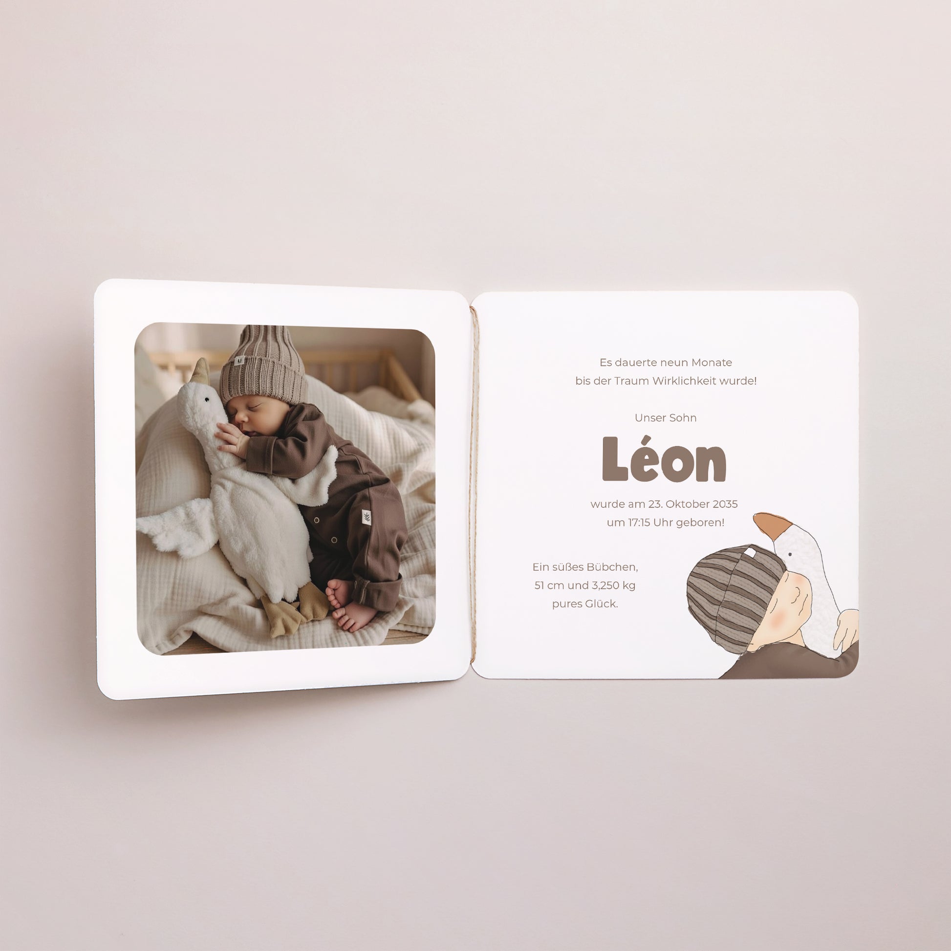 Geburtskarten Doppel-Quadrateinschlag, abgerundete Ecken, runde Etikette Feder der Sanftheit foto N° 2