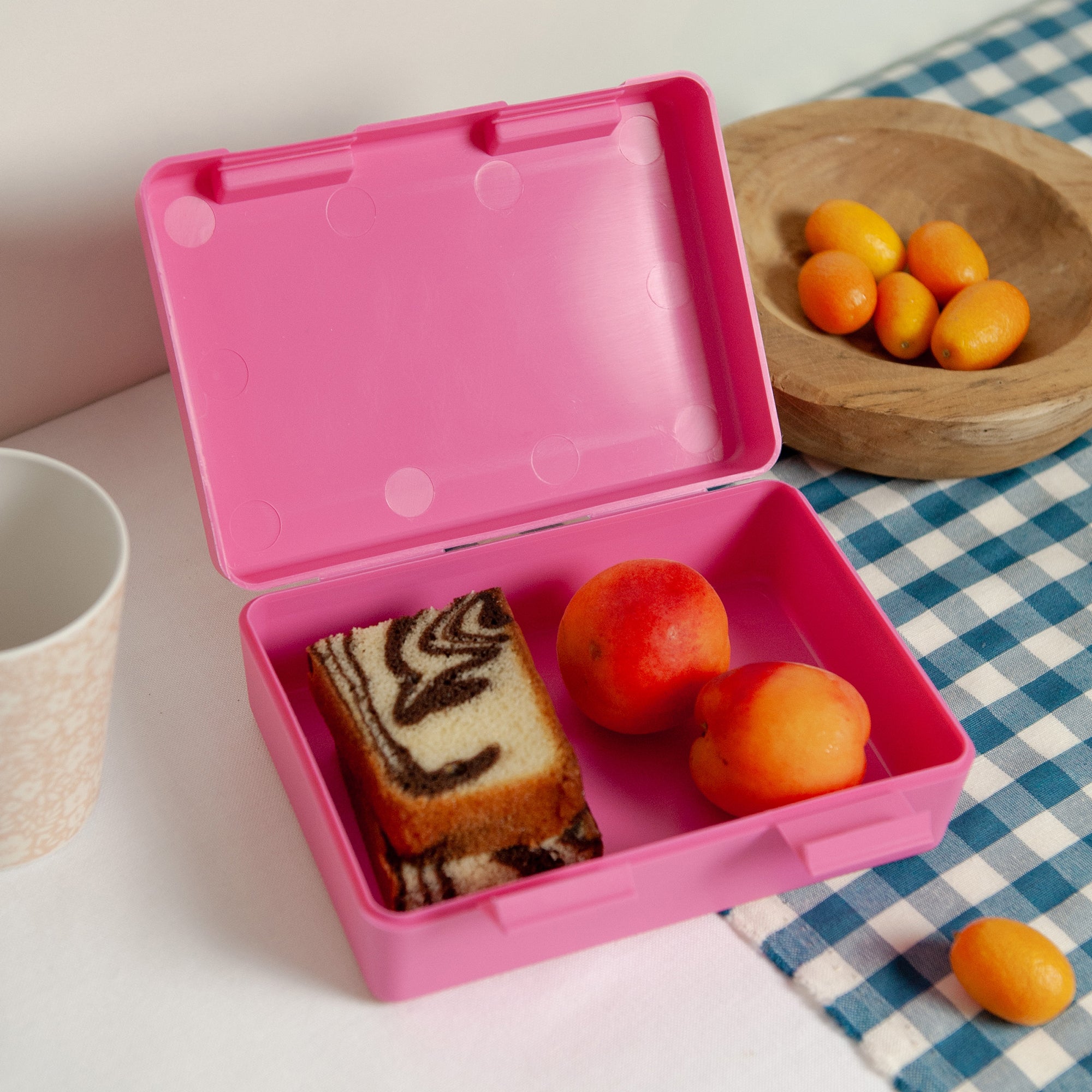 Snackbox Rose heißt auf Deutsch "Rose". Farbexplosion foto N° 3