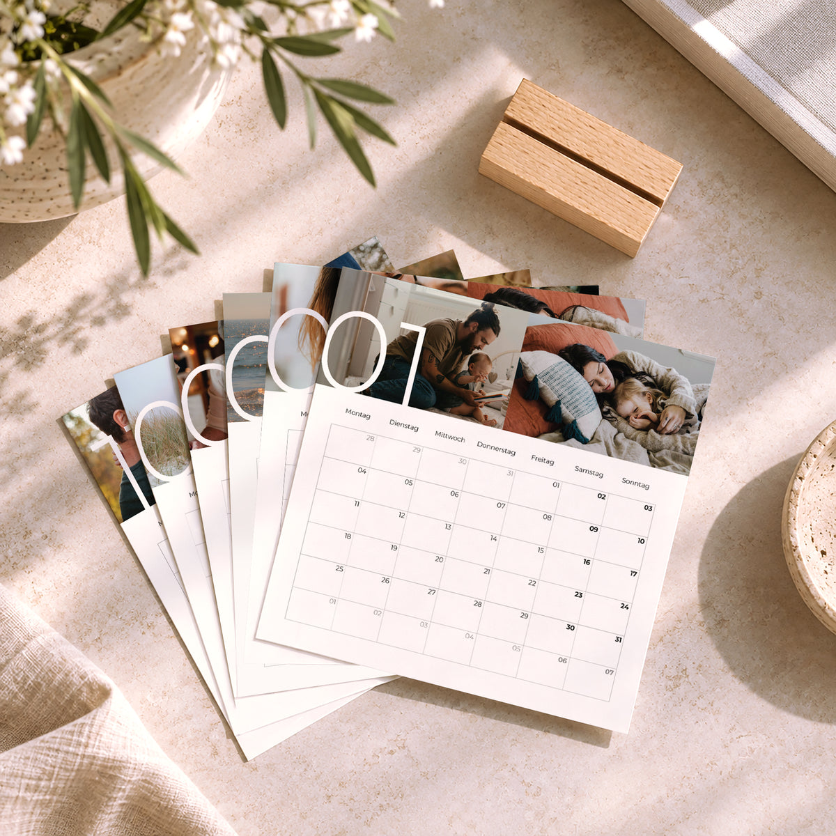 Kalender Weihnachten auf Holzsockel 12 Monate in Bildern foto N° 2